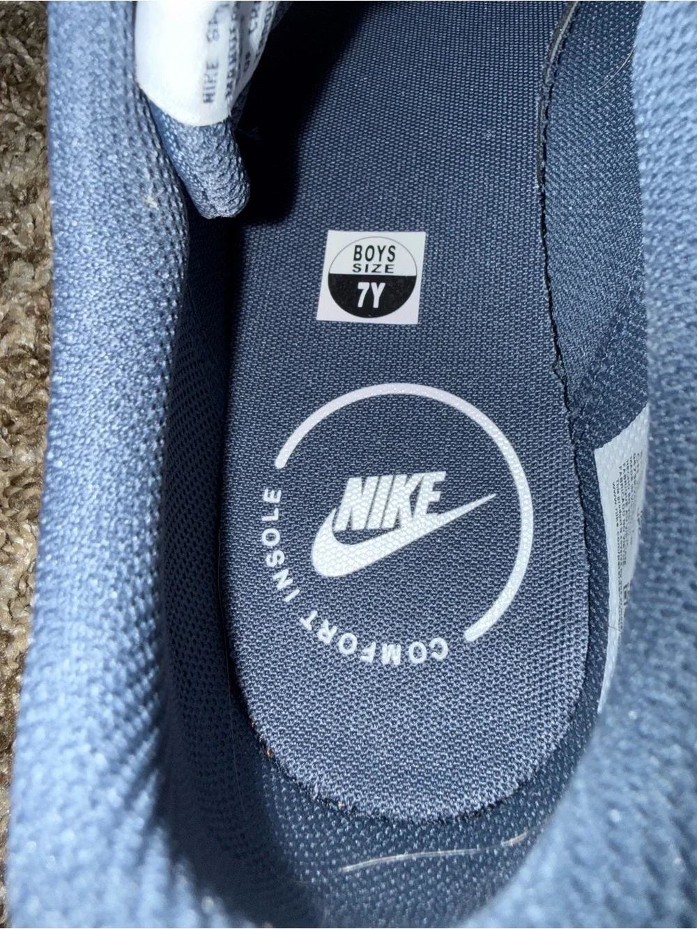 Nike low profile